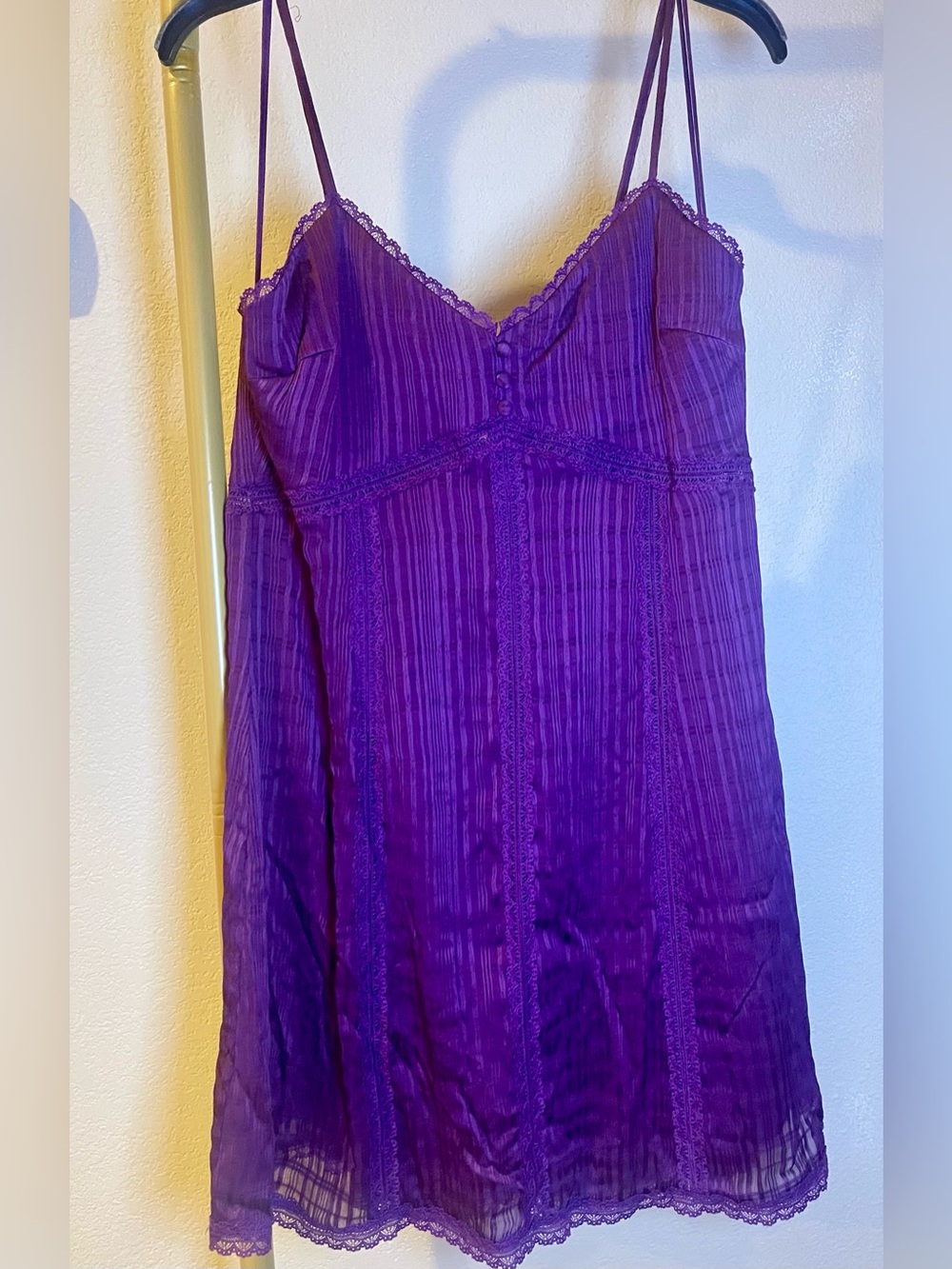 Alice + Olivia Boysenberry Lace-Trim Slip